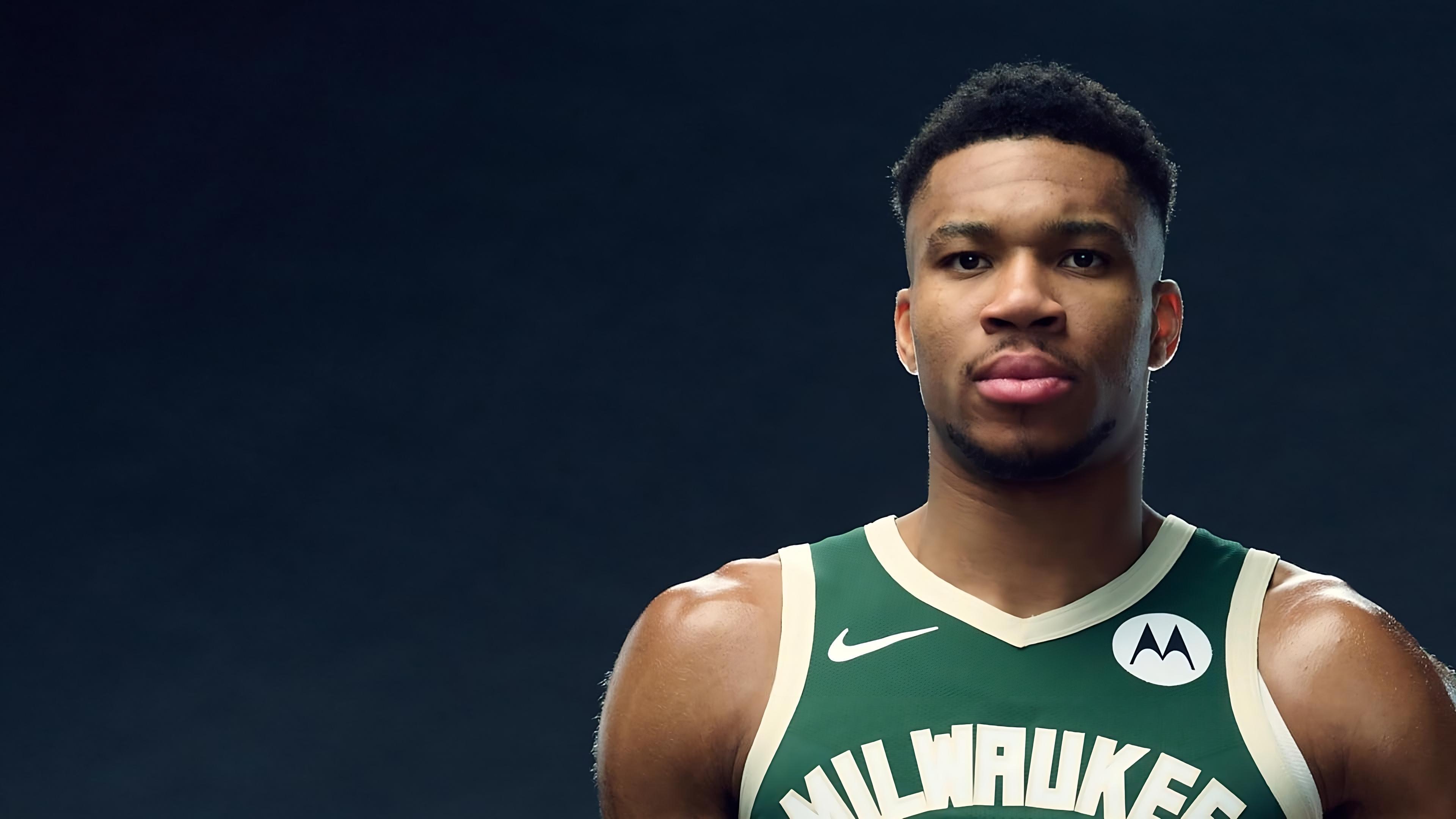 Giannis: Cudowna Podróż