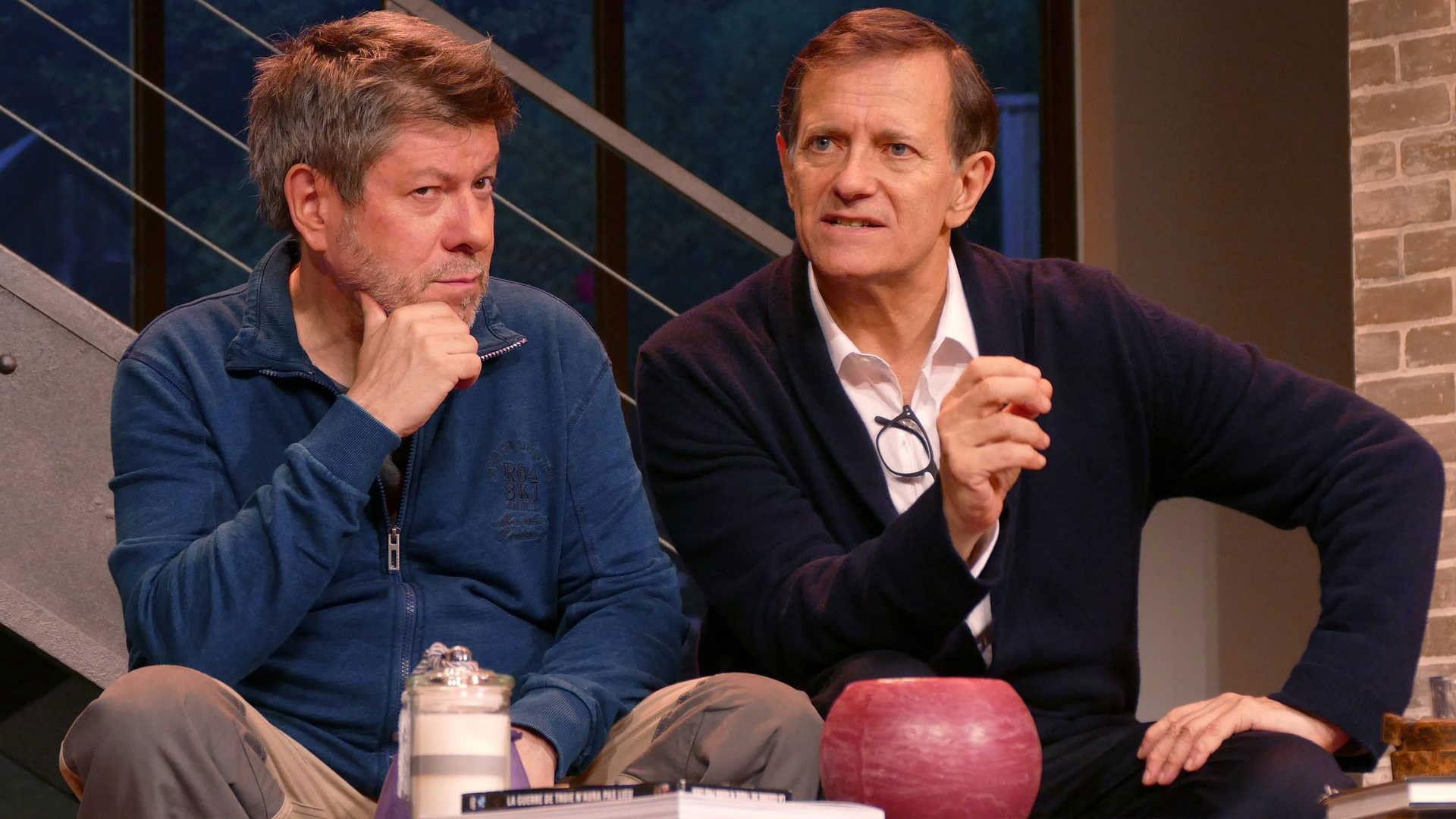 À droite, à gauche