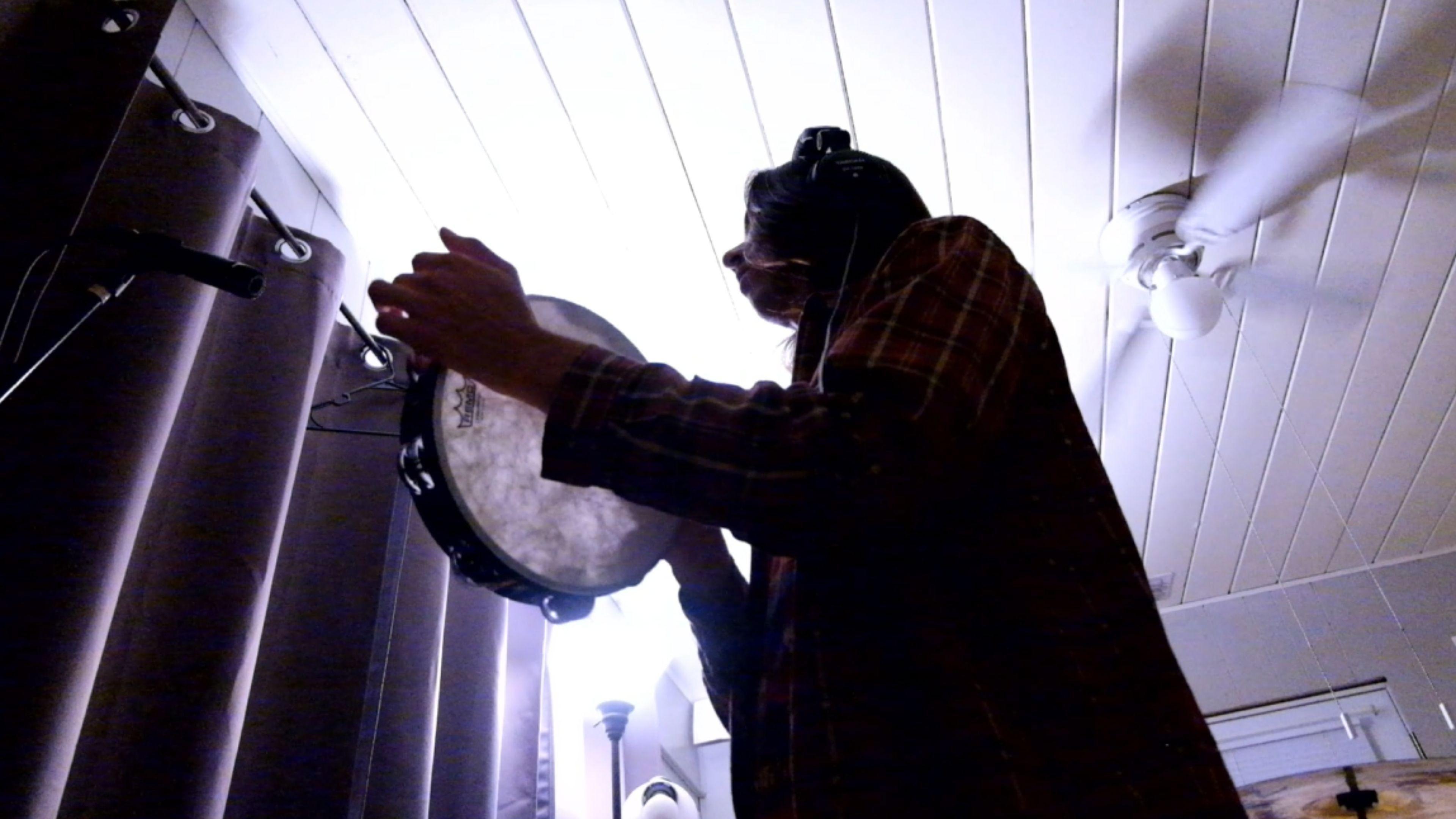 An Evening With Hugo & Diego - "Tambourine"