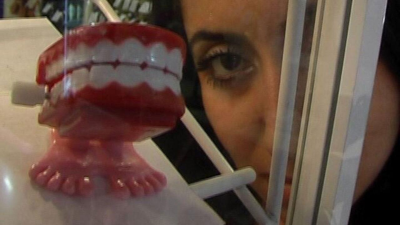 Зубы на полке