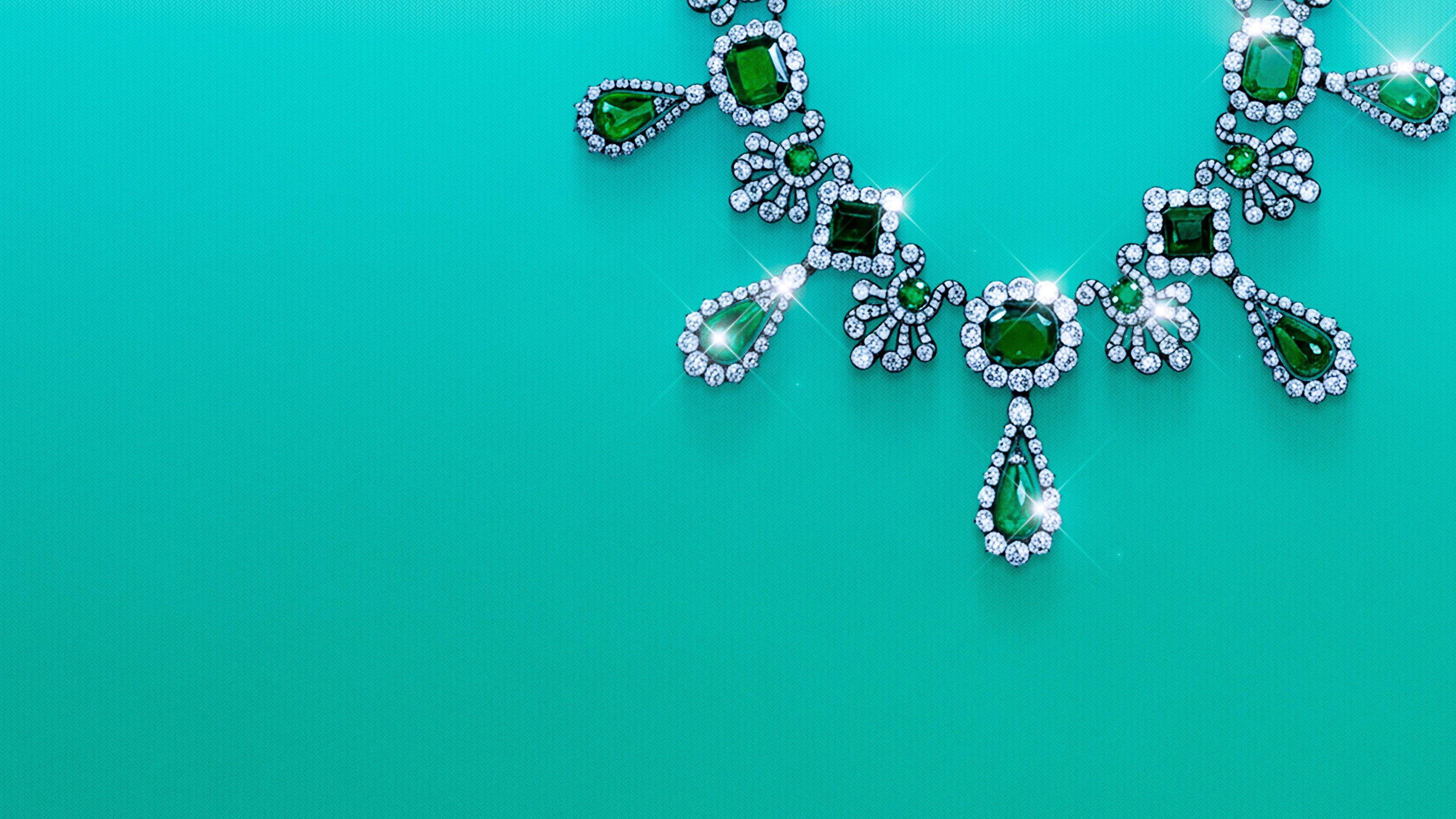 Skok na Luwr: minuta po minucie