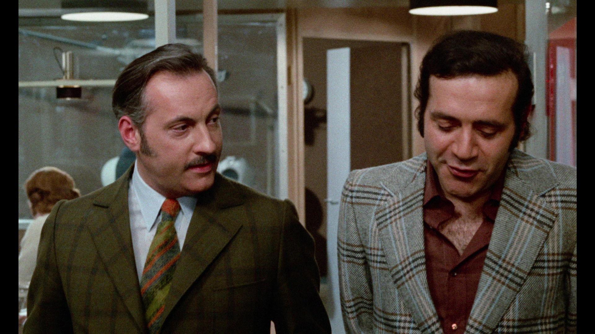 Tout le monde il est beau, tout le monde il est gentil