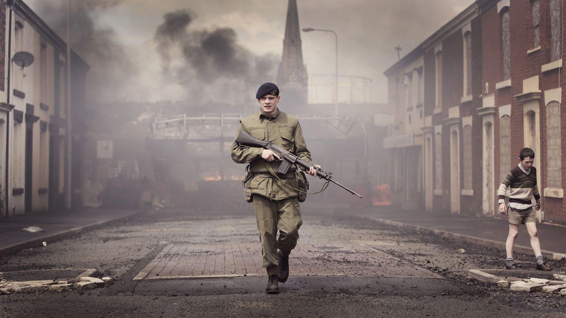 W potrzasku. Belfast '71