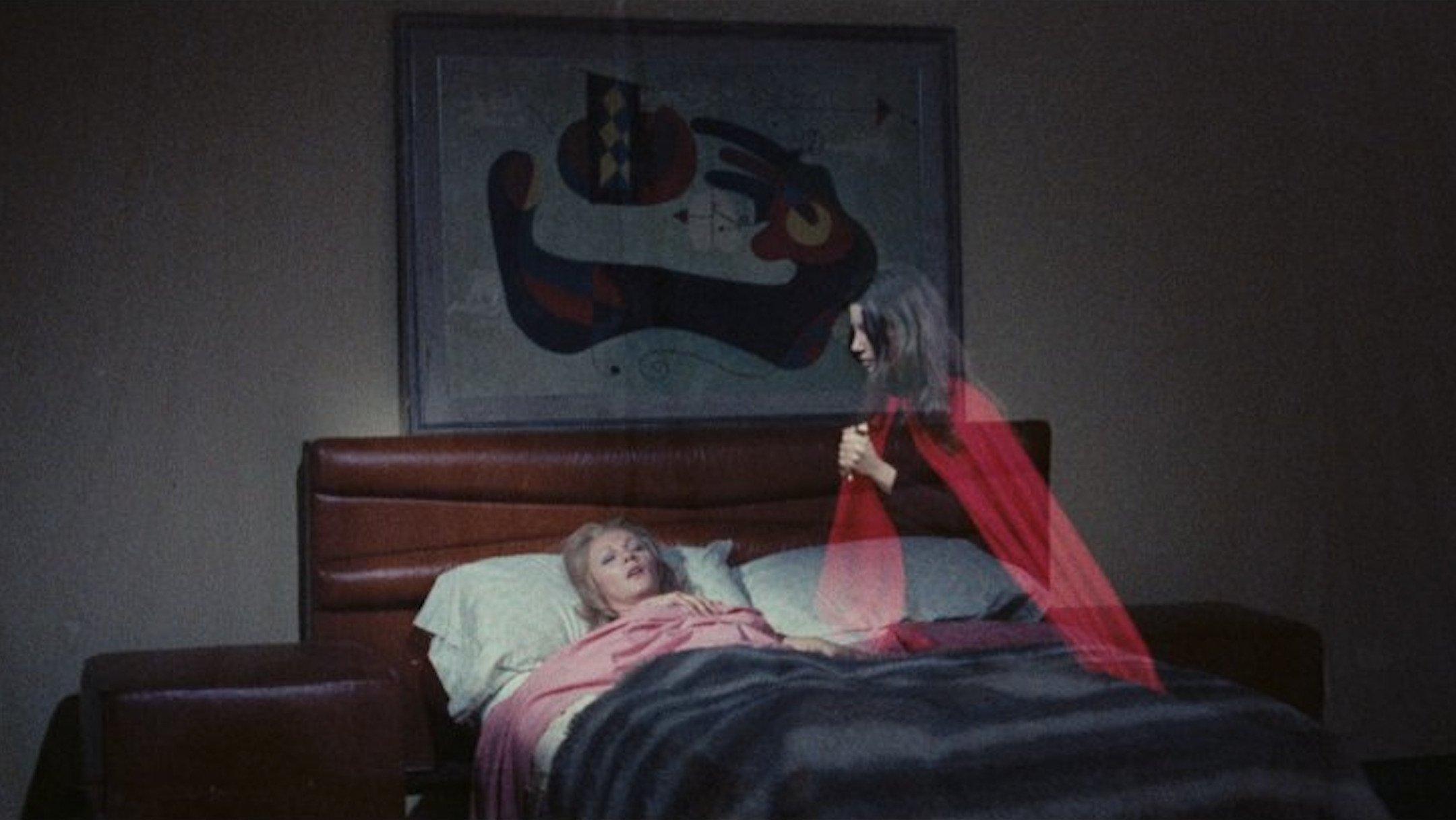 Czerwona Królowa zabija siedem razy