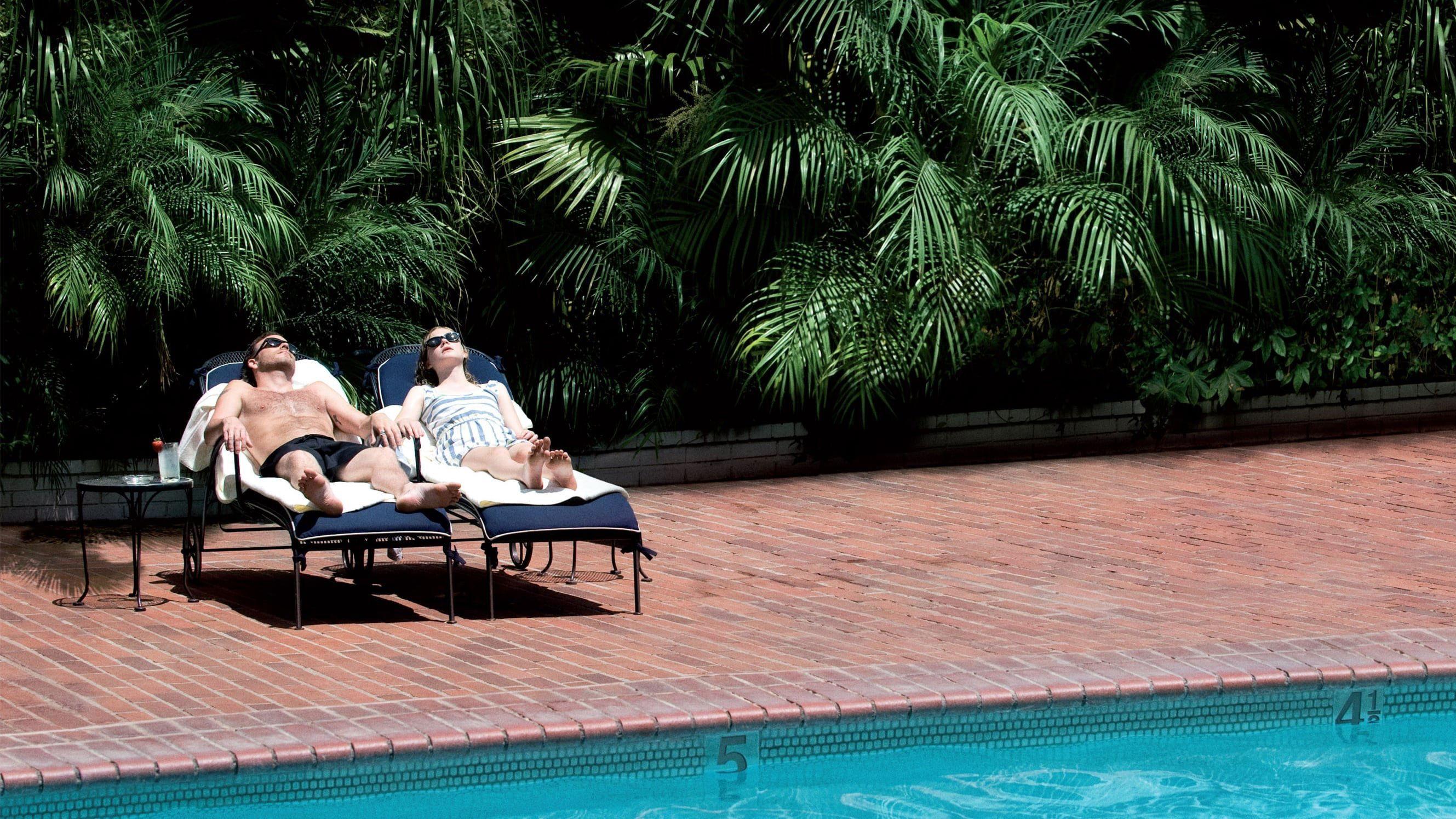 Somewhere. Między miejscami