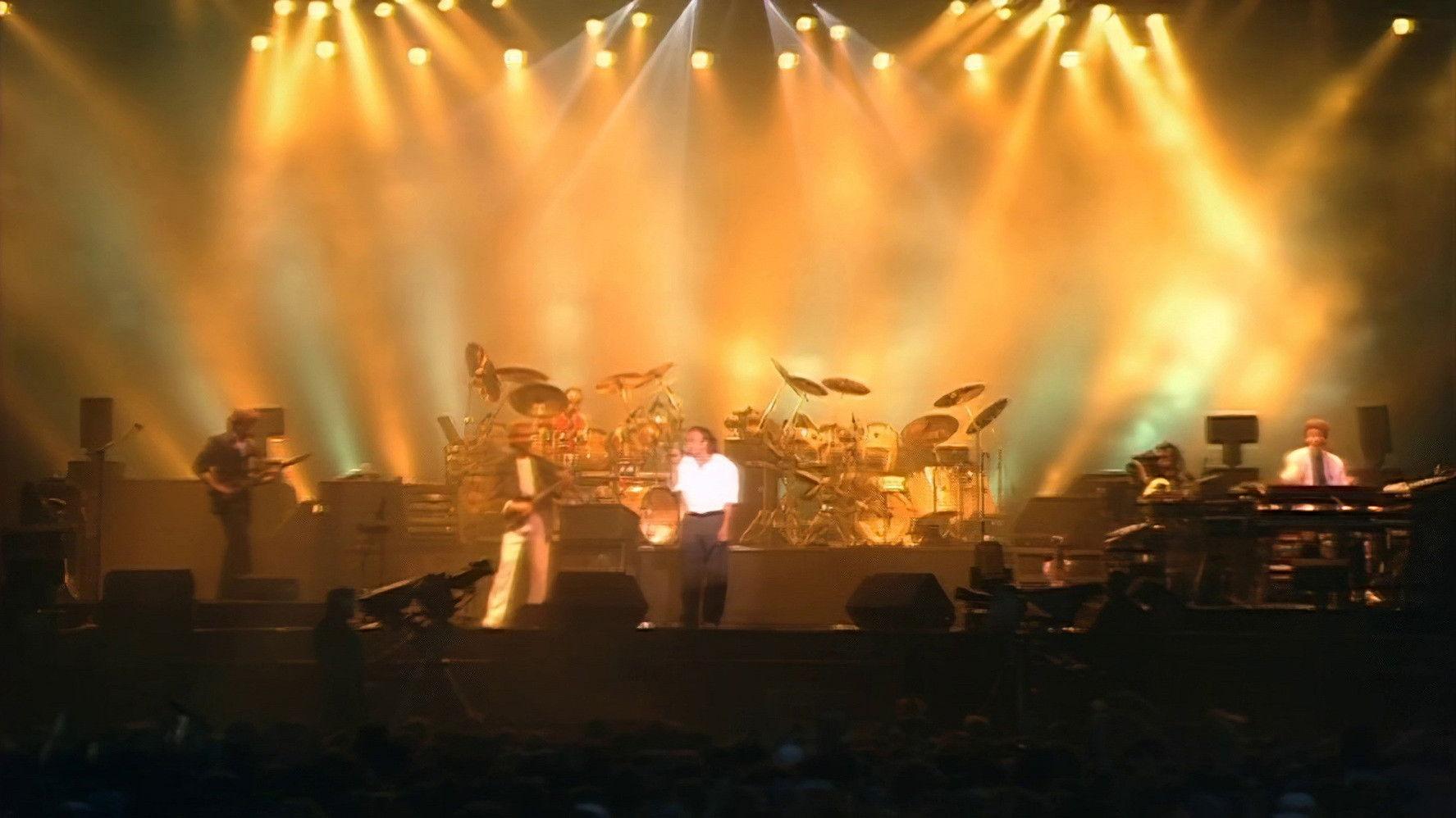 Genesis: Invisible Touch Tour