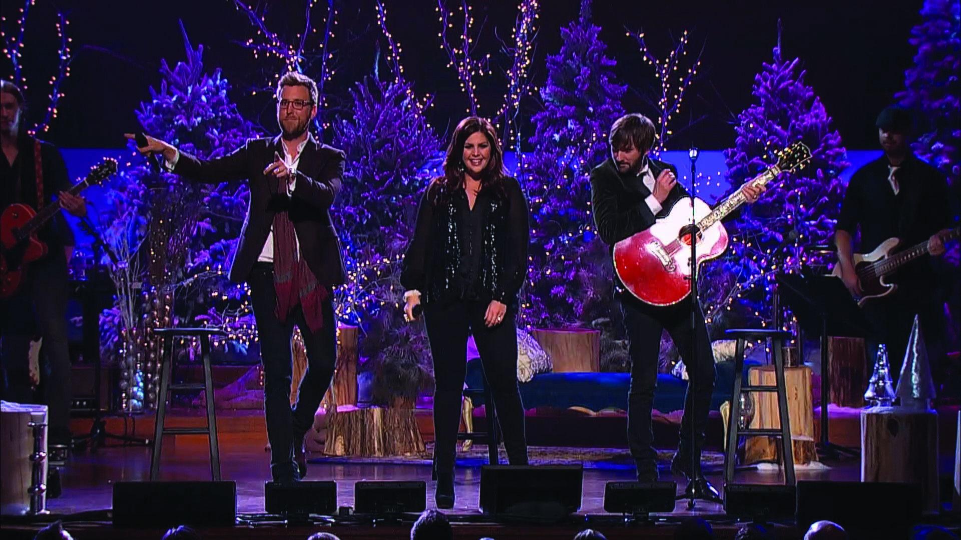 Lady Antebellum Live - On This Winter's Night