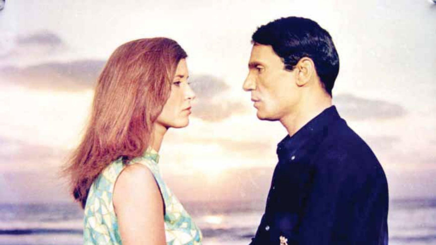 أبي فوق الشجرة