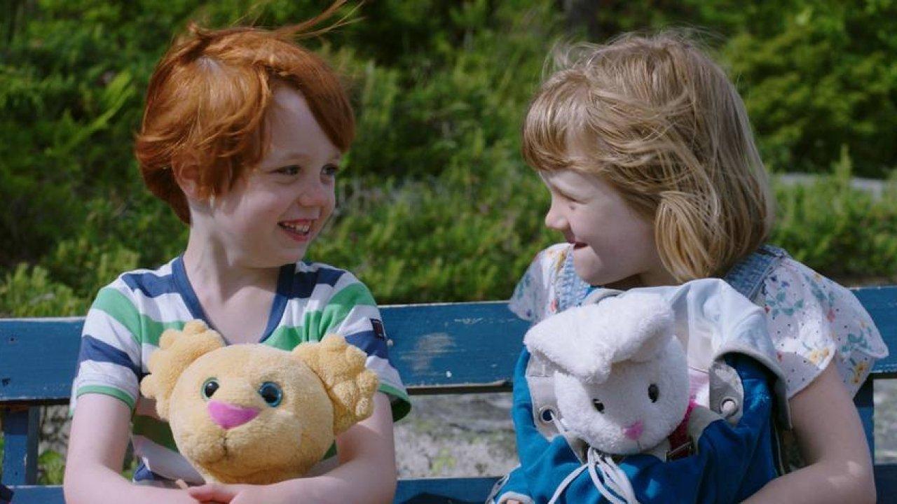 Kacper i Emma szukają skarbu