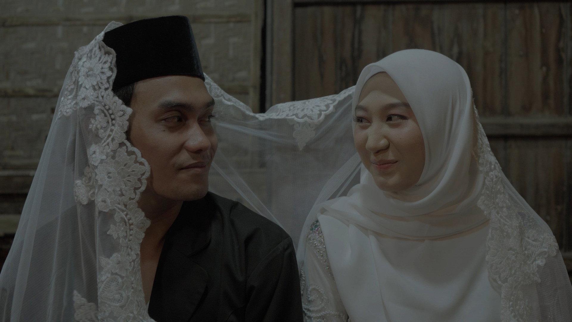 Tanah dan Ikat