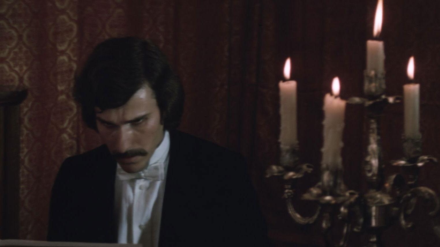 І в звуках пам'ять відгукнеться…