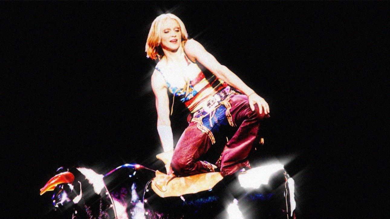 Madonna: Drowned World Tour 2001