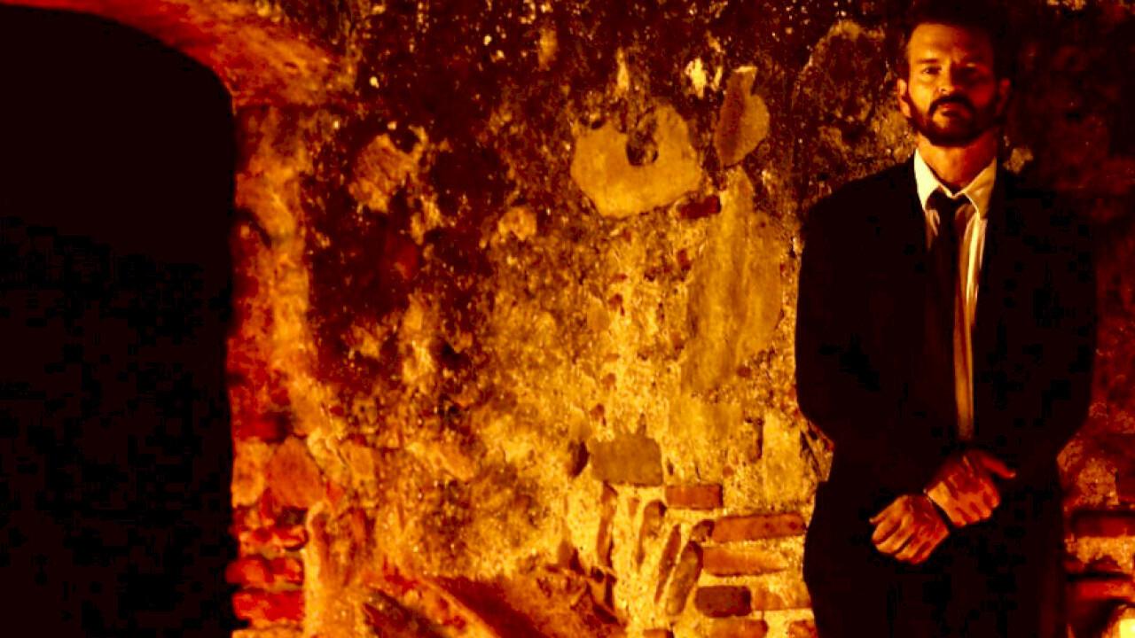 Ricardo Arjona - Hecho a la Antigua