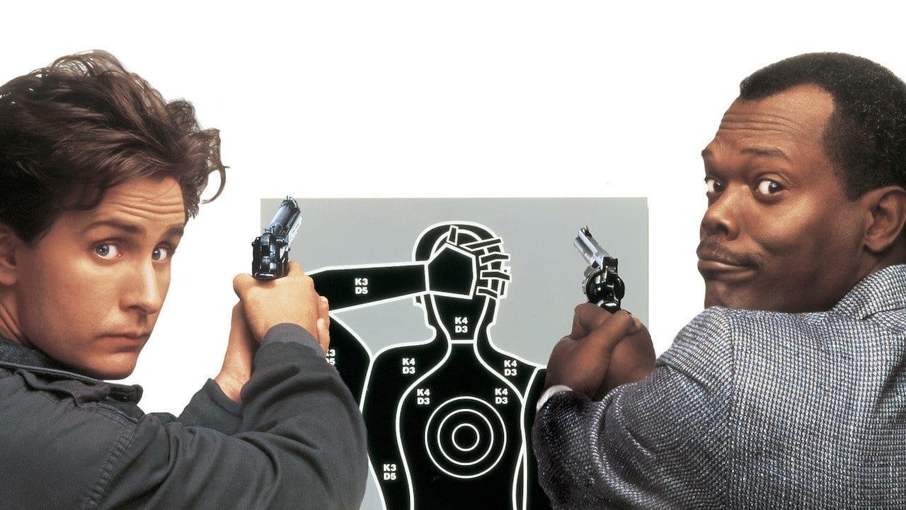 W Krzywym Zwierciadle: Strzelając Śmiechem