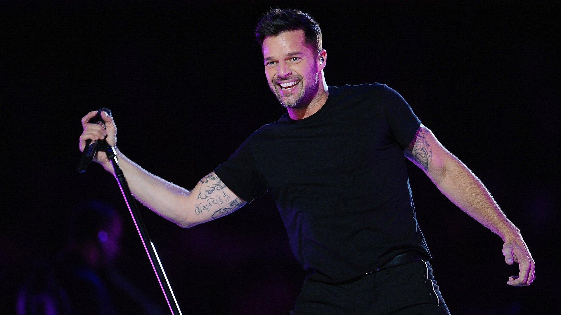 Ricky Martin: A Loco Life