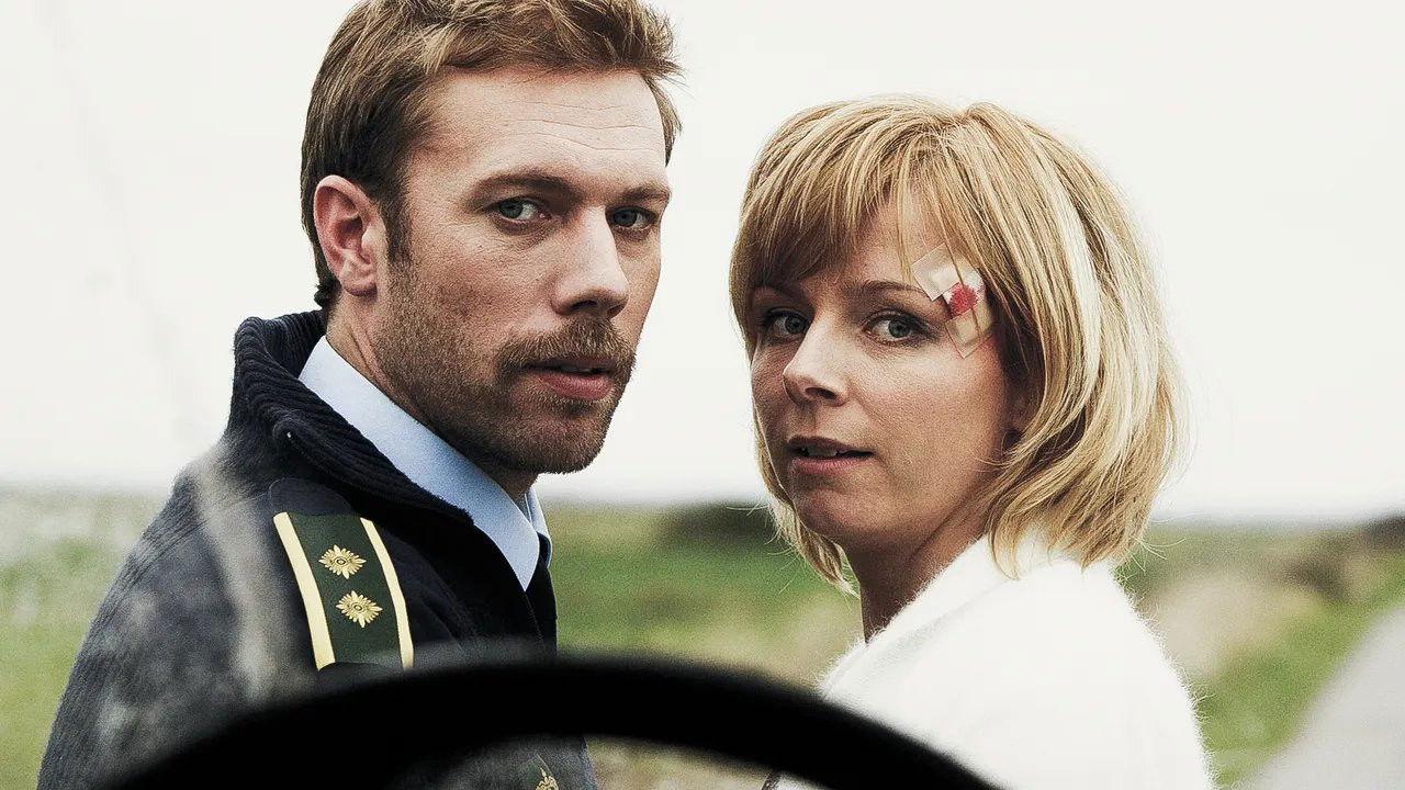 Strasznie szczęśliwi