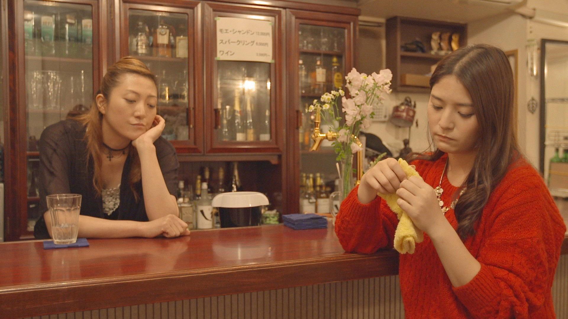 純情巨乳 谷間で歌う