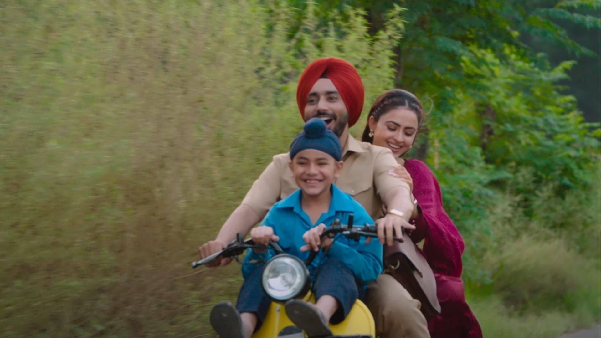 ਹੋਸ਼ਿਆਰ ਸਿੰਘ (ਅਪਨਾ ਅਰਸਤੂ)