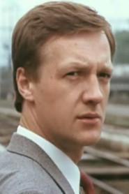 Анатолий Лукьяненко