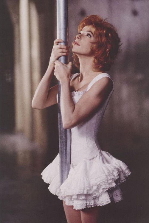 Mylène Farmer: Que mon coeur lâche