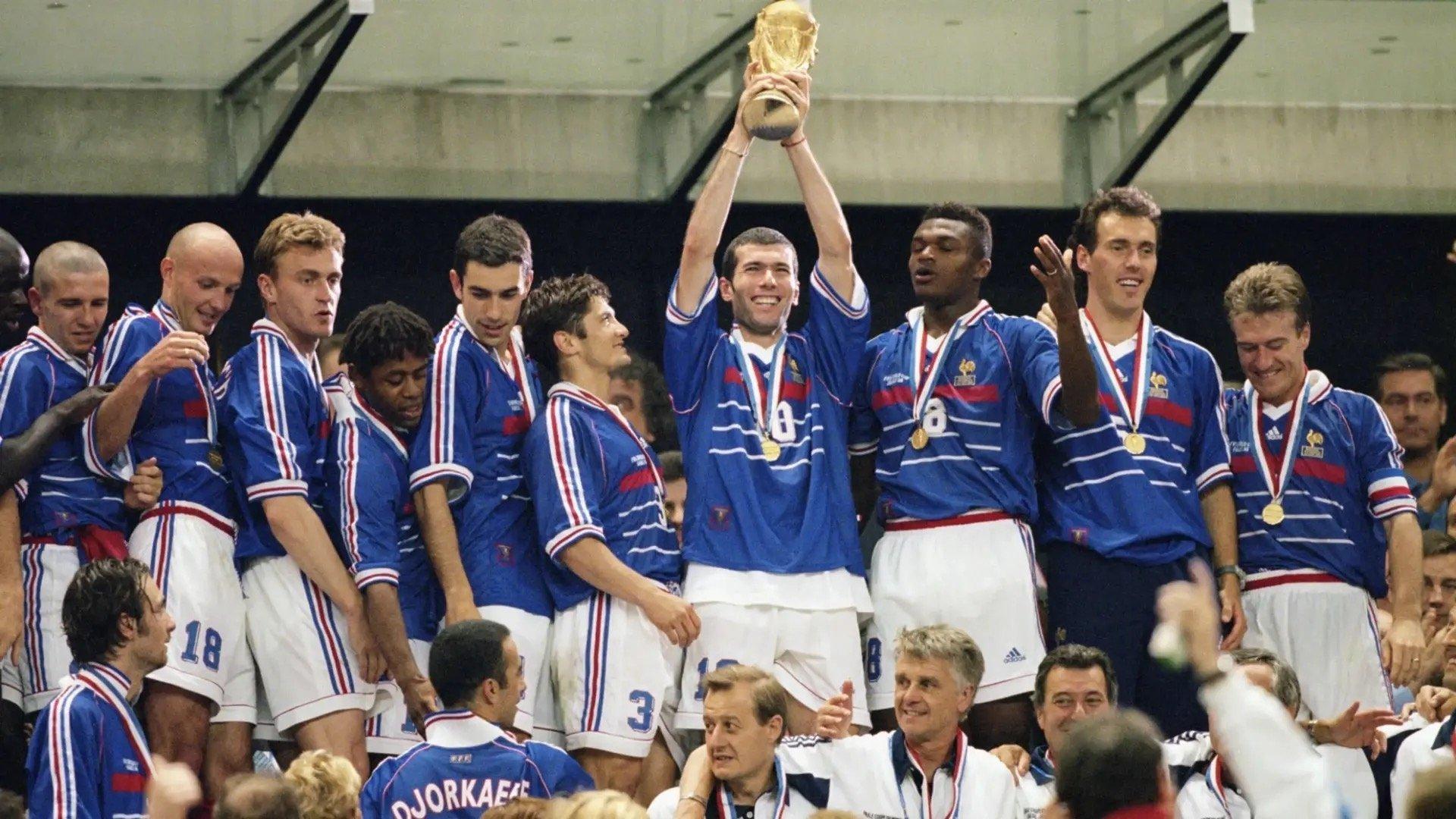 Les yeux dans les Bleus