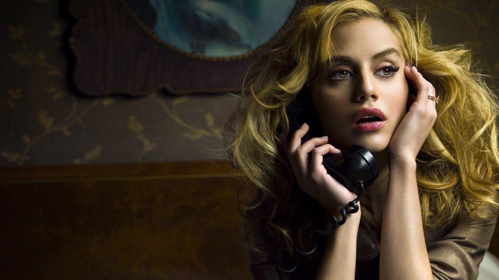 Po drugiej stronie korytarza