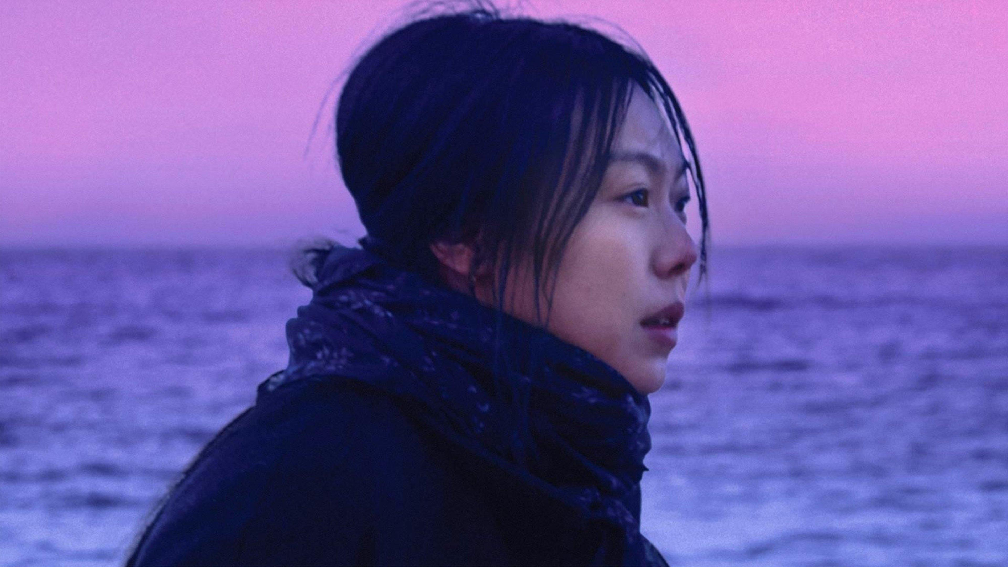 Samotnie na plaży pod wieczór