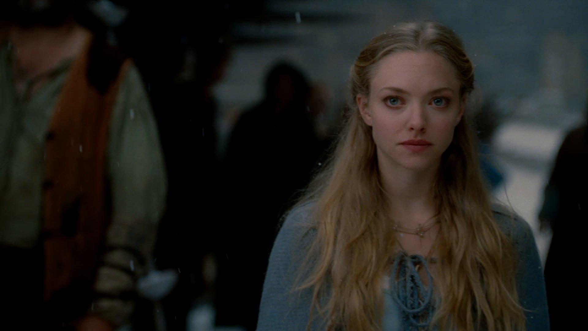 Dziewczyna w czerwonej pelerynie