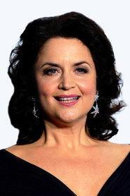 Ruth Jones