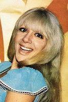 Αΐνα Μάουερ